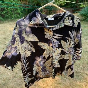 EUC Vintage floral cropped button down